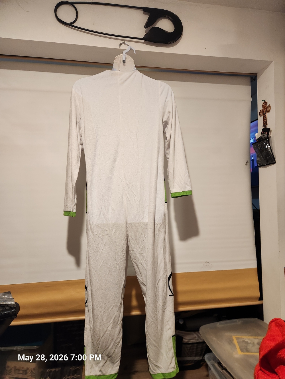 Adult Buzz Lightyear Onesie - White & Green - Picture 3 of 4